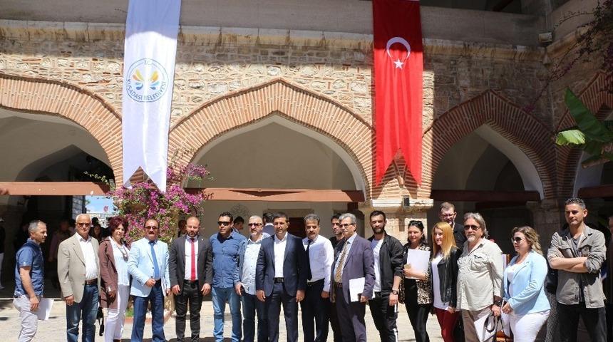 Kuşadası Belediyesi&rsquo;nin 320 milyon lira borcu olduğu a&ccedil;ıklandı