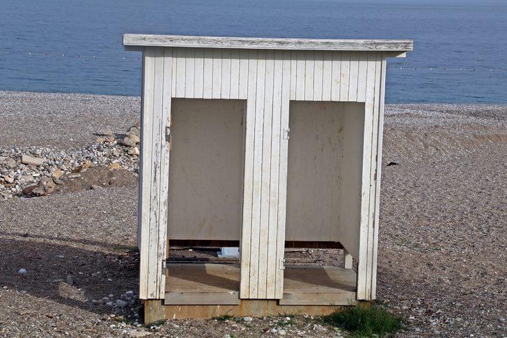 Dünyaca ünlü Konyaaltı Sahili'nde ilginç görüntü G5