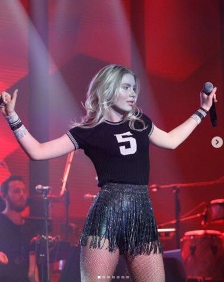 Aleyna Tilki müjdeyi böyle verdi G4