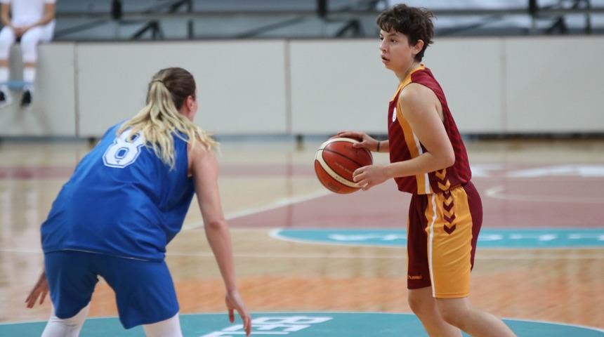 Galatasaray'da Eda Şahin'in ön çapraz bağı koptu