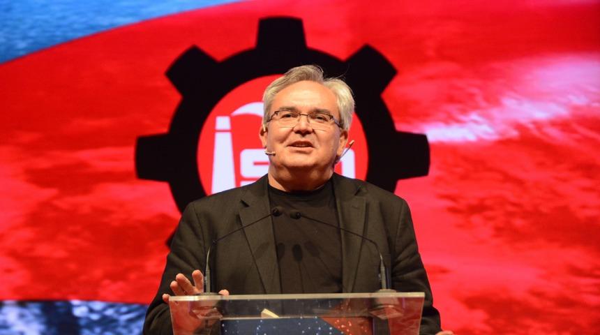 Prof. Sak: Başkalarının üretim sürecinin içinde olmak lazım