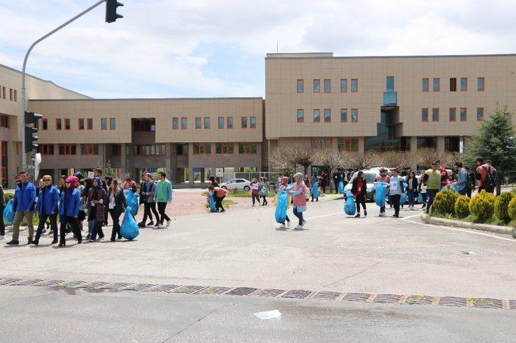 Öğrenciler sıfır atık projesi kapsamında temizlik yaptı G3
