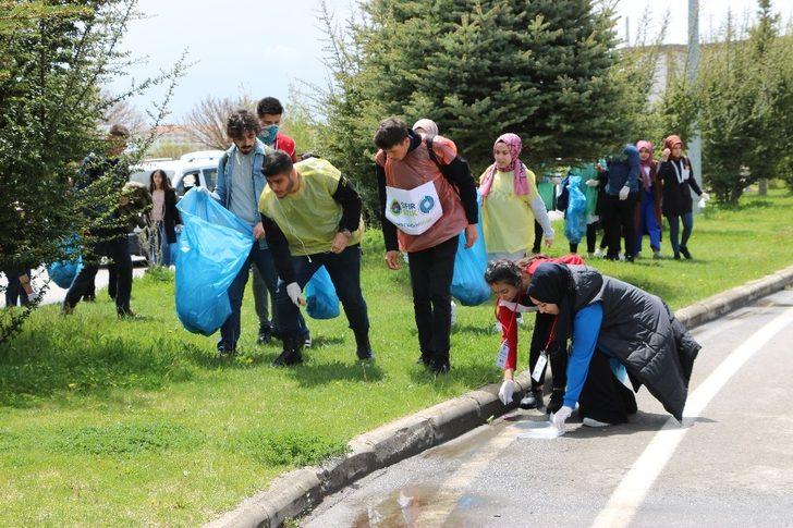 Öğrenciler sıfır atık projesi kapsamında temizlik yaptı G4