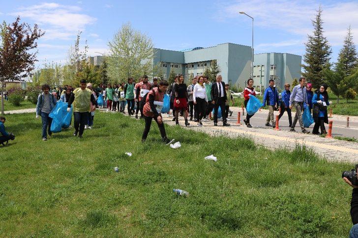 Öğrenciler sıfır atık projesi kapsamında temizlik yaptı G5