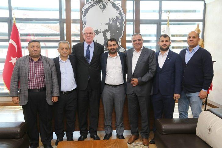 Başkan Kurt’a tebrik ziyaretleri devam ediyor G2