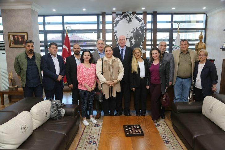 Başkan Kurt’a tebrik ziyaretleri devam ediyor G3