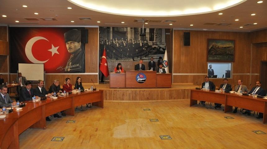 Kars Belediyesi&rsquo;nde 19 maddelik meclis toplantısı başladı