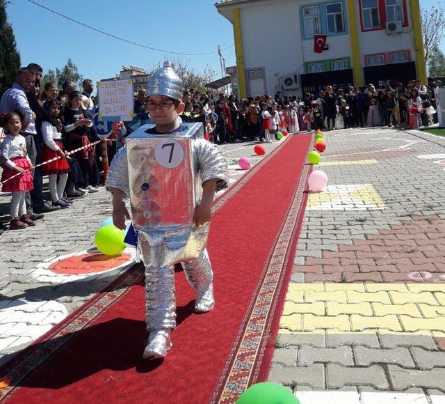 Anaokulunda Bahar ve Çocuk Şenliği düzenlendi