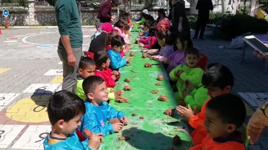 Anaokulunda Bahar ve &Ccedil;ocuk Şenliği d&uuml;zenlendi