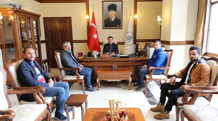 Erzincan Gazeteciler Cemiyetinin yeni y&ouml;netimi Erzincan Valiliğini ziyaret etti