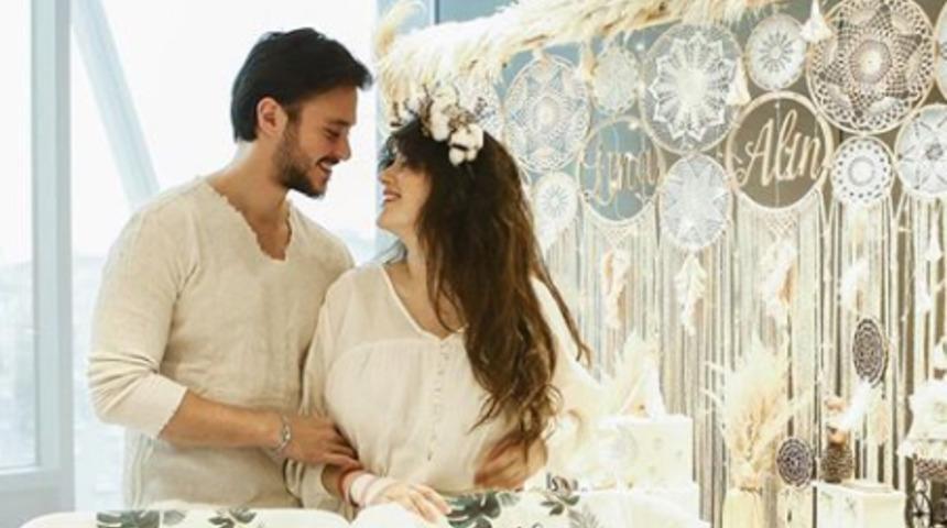 Pelin Akil ikiz bebeklerinin fotoğrafını paylaştı