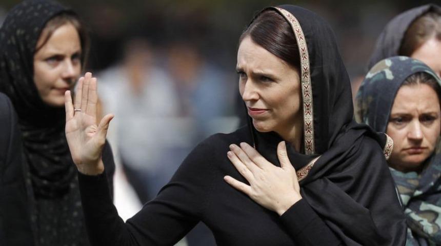 Yeni Zelanda Başbakanı Ardern’den Türk aileye başsağlığı mesajı