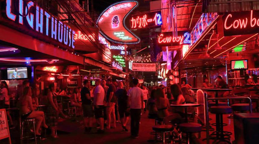 En iyi gece hayatına sahip 18 kent 