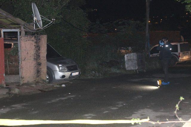 (ÖZEL) Sultangazi’de silahlı saldırı: 1 kişi ağır yaralandı