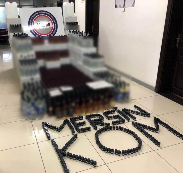 Mersin&rsquo;de sahte i&ccedil;ki operasyonu 1