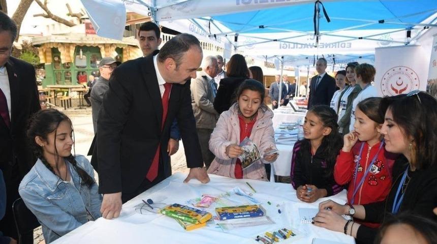 Edirne’de Bilim, Kültür, Sanat, Spor ve Öğrenme şenliği başladı