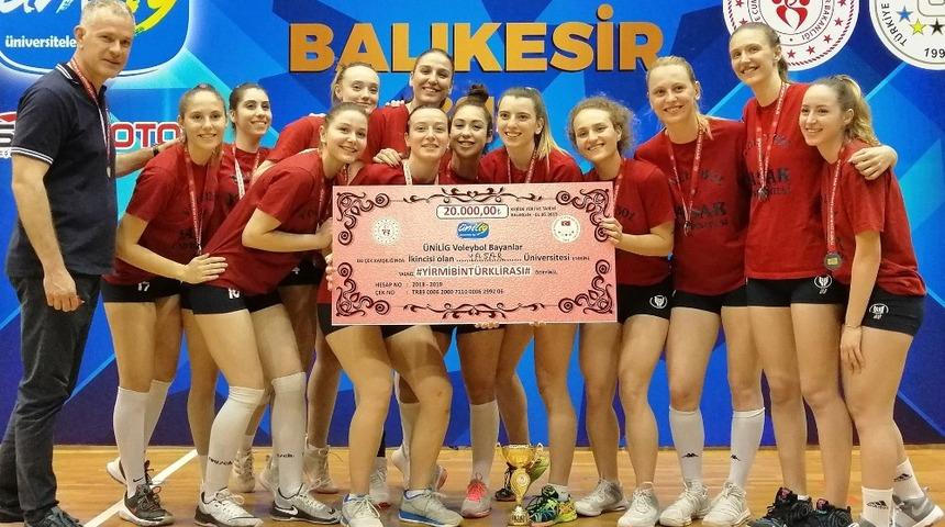 Yaşar&rsquo;ın sultanlarından 6. yılda 6. madalya