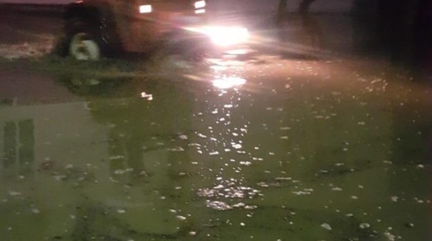 Pasinler&rsquo;de yoğun yağış sele neden oldu