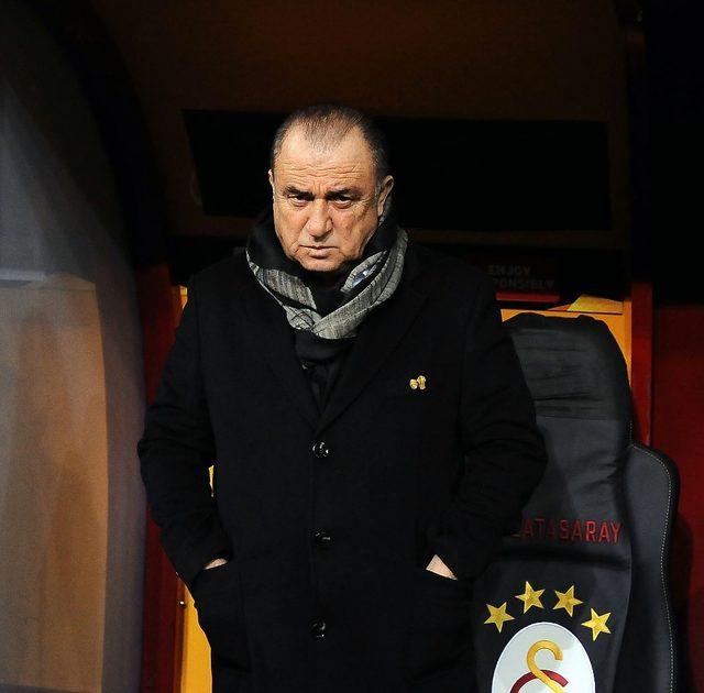 Fatih Terim: 7 - Şenol Güneş: 2