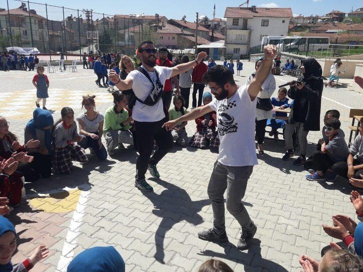 Pazarlar’da Çocuk Şenliği G1