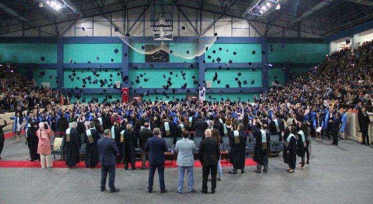 DPÜ’de mezuniyet etkinlikleri başladı G5