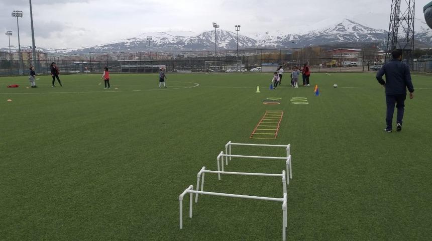 &lsquo;Yeşil Sahalarda Zeka Oyunları Parkuru&rsquo; Erzurum&rsquo;da