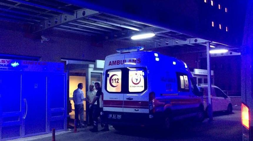 Boş arazide ilişkiye girdiği trans bireyi boğazından bı&ccedil;akladı