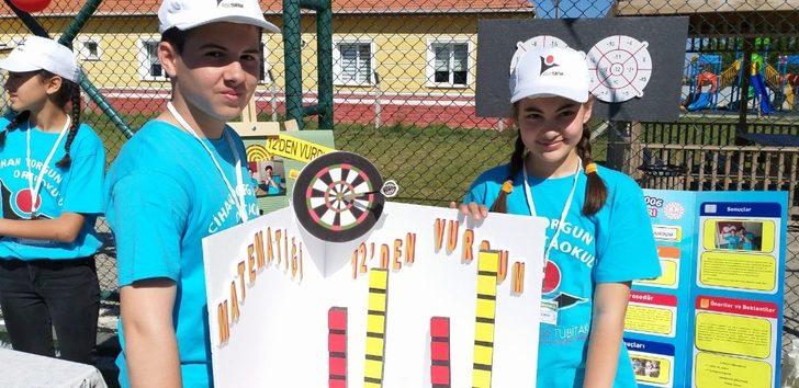 Altınova’da TÜBİTAK 4006  Bilim Fuarı tam not aldı G5