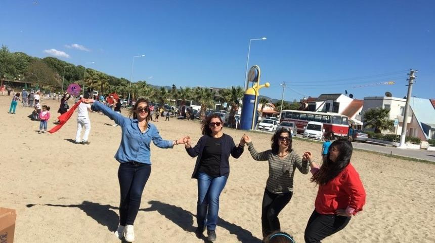 Burhaniye&rsquo;de u&ccedil;urtma şenliği