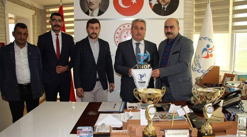 THOF’dan Taşkesenligil’e teşekkür