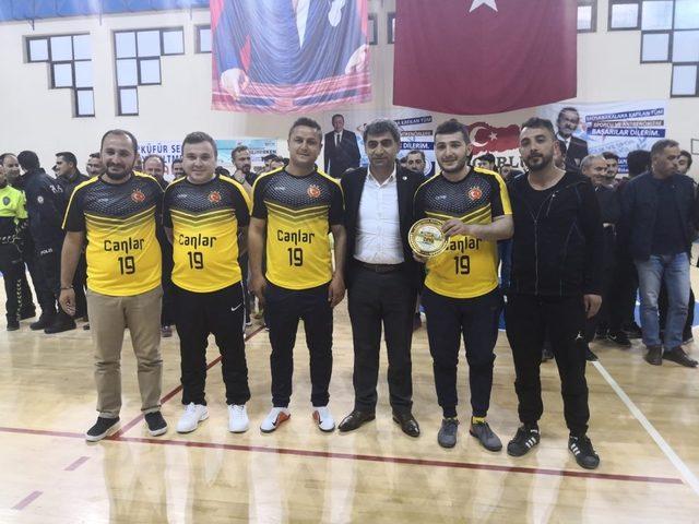 Sungurlu’da futsal turnuvası