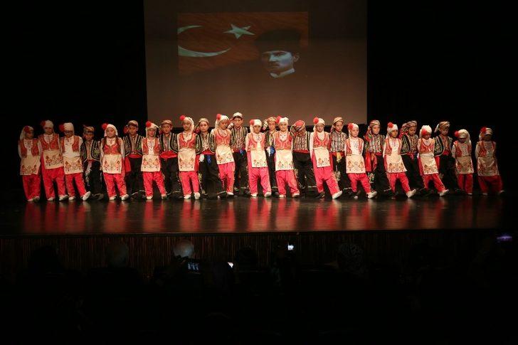 İşaret dili ve halk oyunları atölyelerinden muhteşem gösteri G3