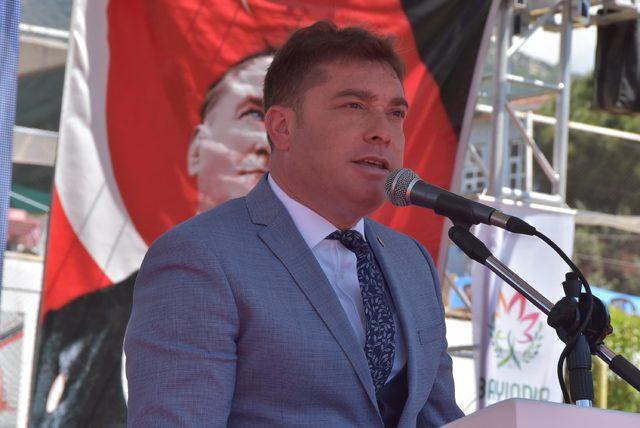 Bayındır &Ccedil;i&ccedil;ek Festivali başladı 3