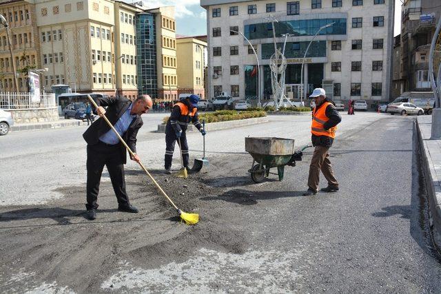 Hakkari’de temizlik kampanyası devam ediyor