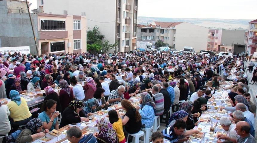 S&uuml;leymanpaşa &ldquo;G&ouml;n&uuml;l Sofraları&rdquo;nda buluşacak