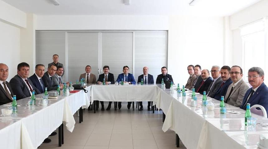 İlçe Milli Eğitim Müdürleri Şuhut’ta bir araya geldi