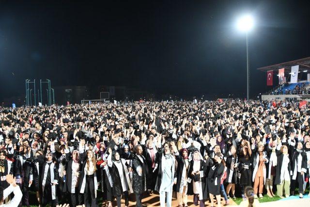 Adıyaman Üniversitesinde 14. mezuniyet töreni yapıldı