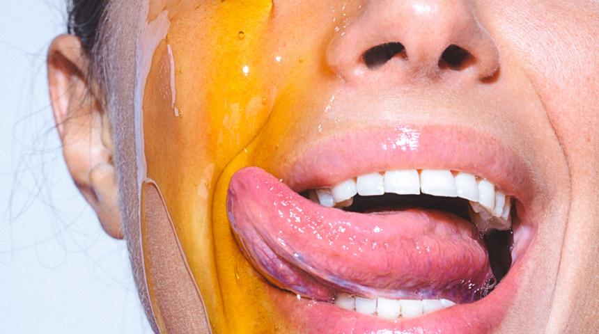 Portakal kabuğundan bala varana kadar! Mutfak dolaplarınızdaki 8 sivilce ilacı