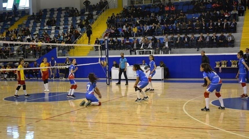 Malatya&rsquo;da spor şenliklerinin &ouml;d&uuml;l t&ouml;reni yapıldı