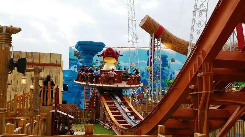 Dünyanın ilk Angry Birds temalı eğlence parkı açıldı 