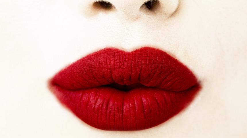 Bu kimyasallara dikkat! Anne adaylarına kozmetik uyarısı