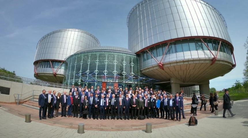 Baro Başkanı Aktürk, Türkiye Barolar Birliğinin düzenlediği AİHM çalışma ziyaretine katıldı