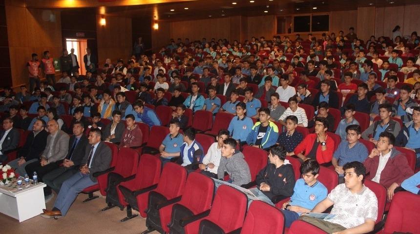 TEMA &ouml;ğrencileri bilgilendirdi