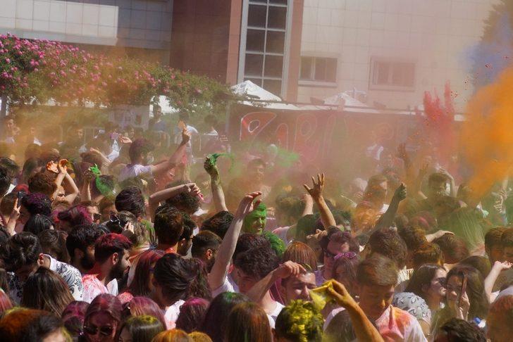 Balonfest ADÜ’lü öğrencileri coşturdu G2