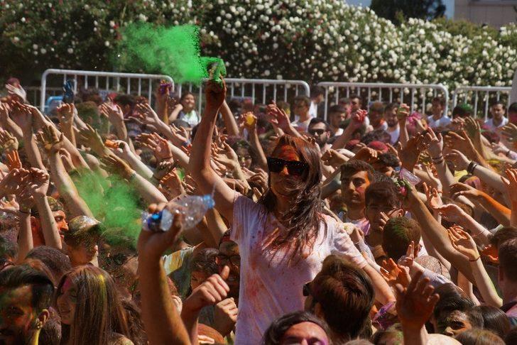 Balonfest ADÜ’lü öğrencileri coşturdu G4