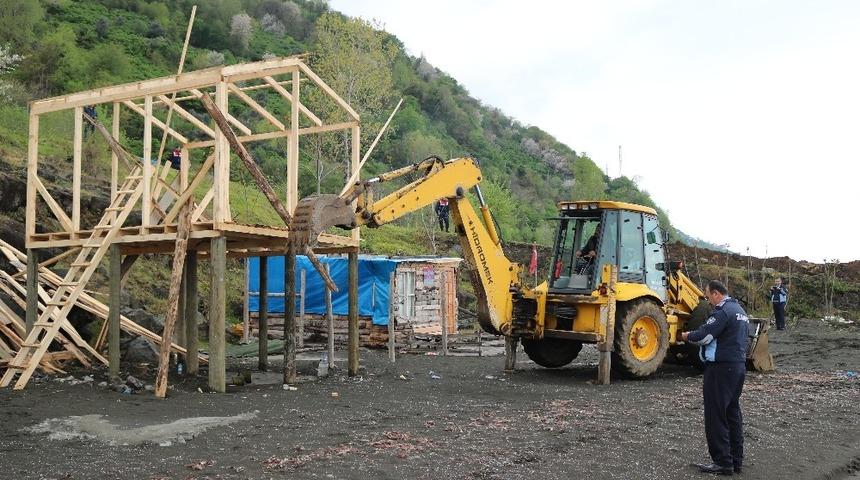 Ak&ccedil;aabat&rsquo;ta ka&ccedil;ak yapılaşmaya ge&ccedil;it yok