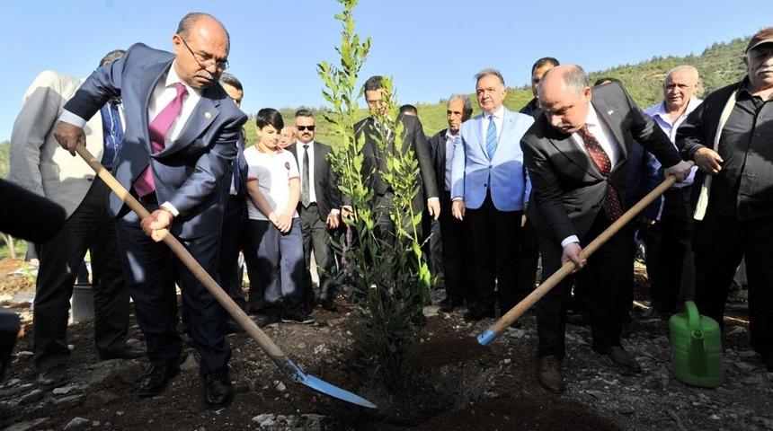 Hasan Ersoy Hatıra Ormanı&rsquo;na ilk fidanlar dikildi