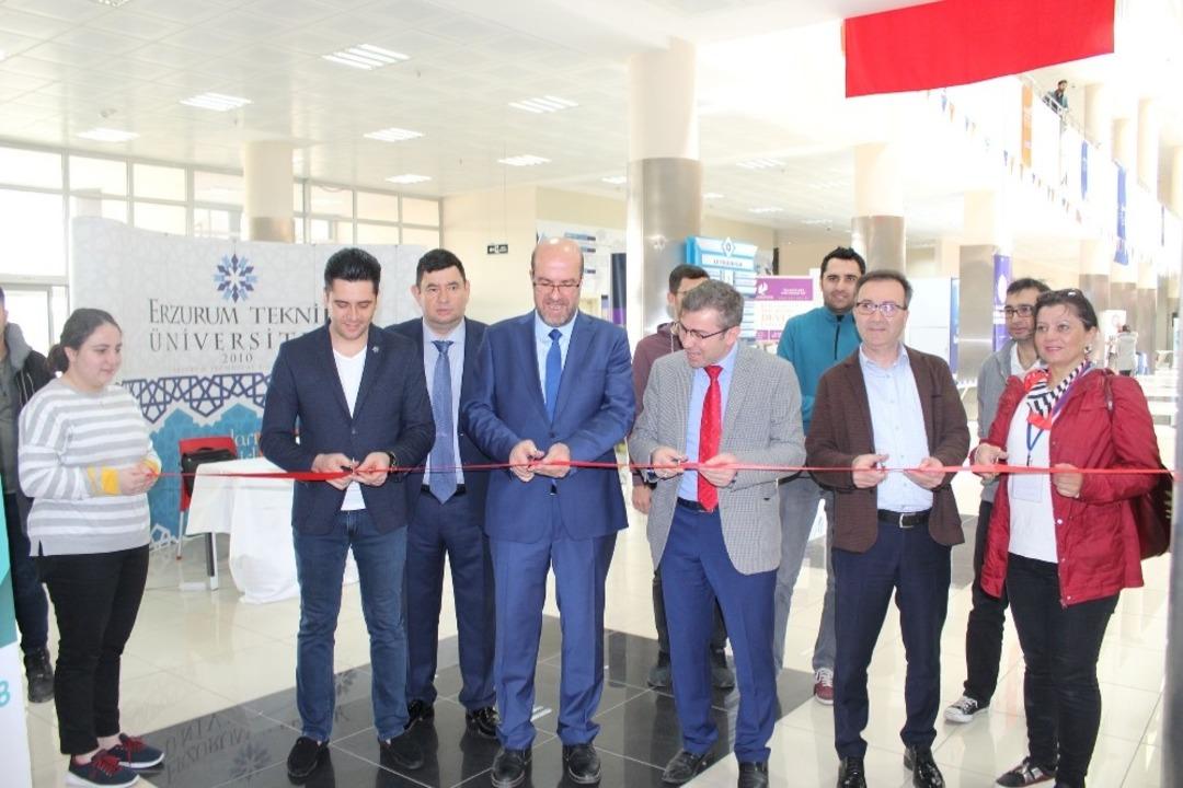 Erzurum Teknik &Uuml;niversitesi&rsquo;nde &Uuml;niversite Tanıtım Fuarı