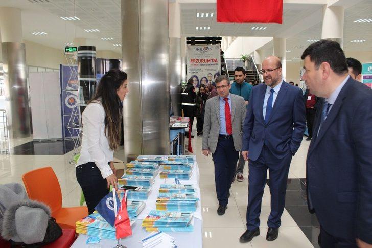 Erzurum Teknik Üniversitesi’nde Üniversite Tanıtım Fuarı G2