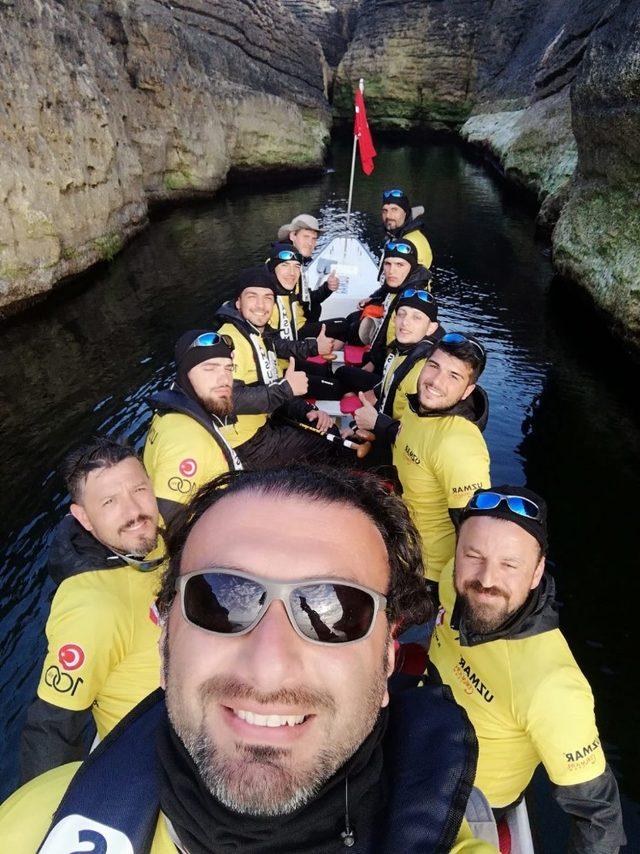 19 gün kürek çekerek İstanbul’dan Samsun’a gelecekler